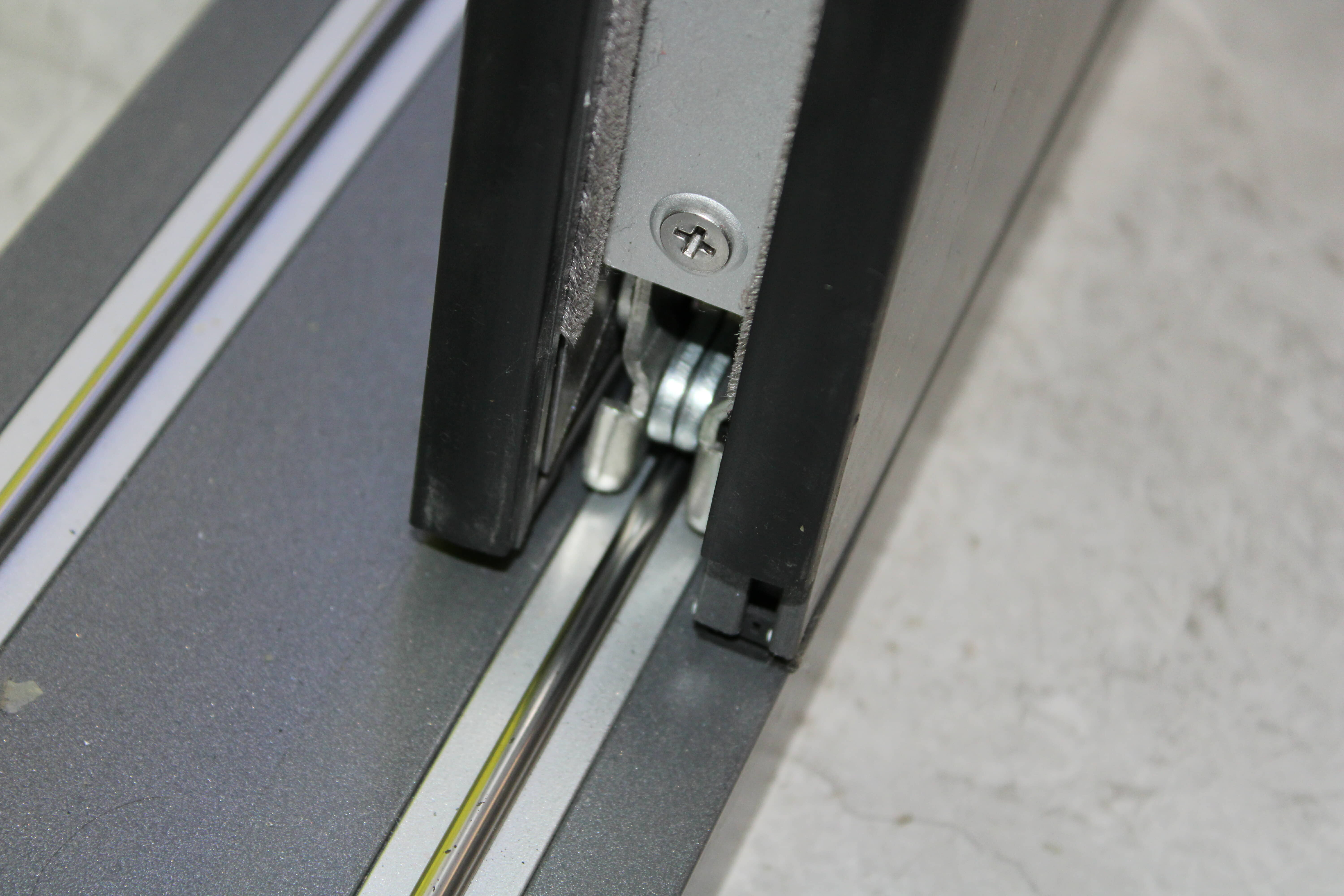 推拉门哪一个品牌好？